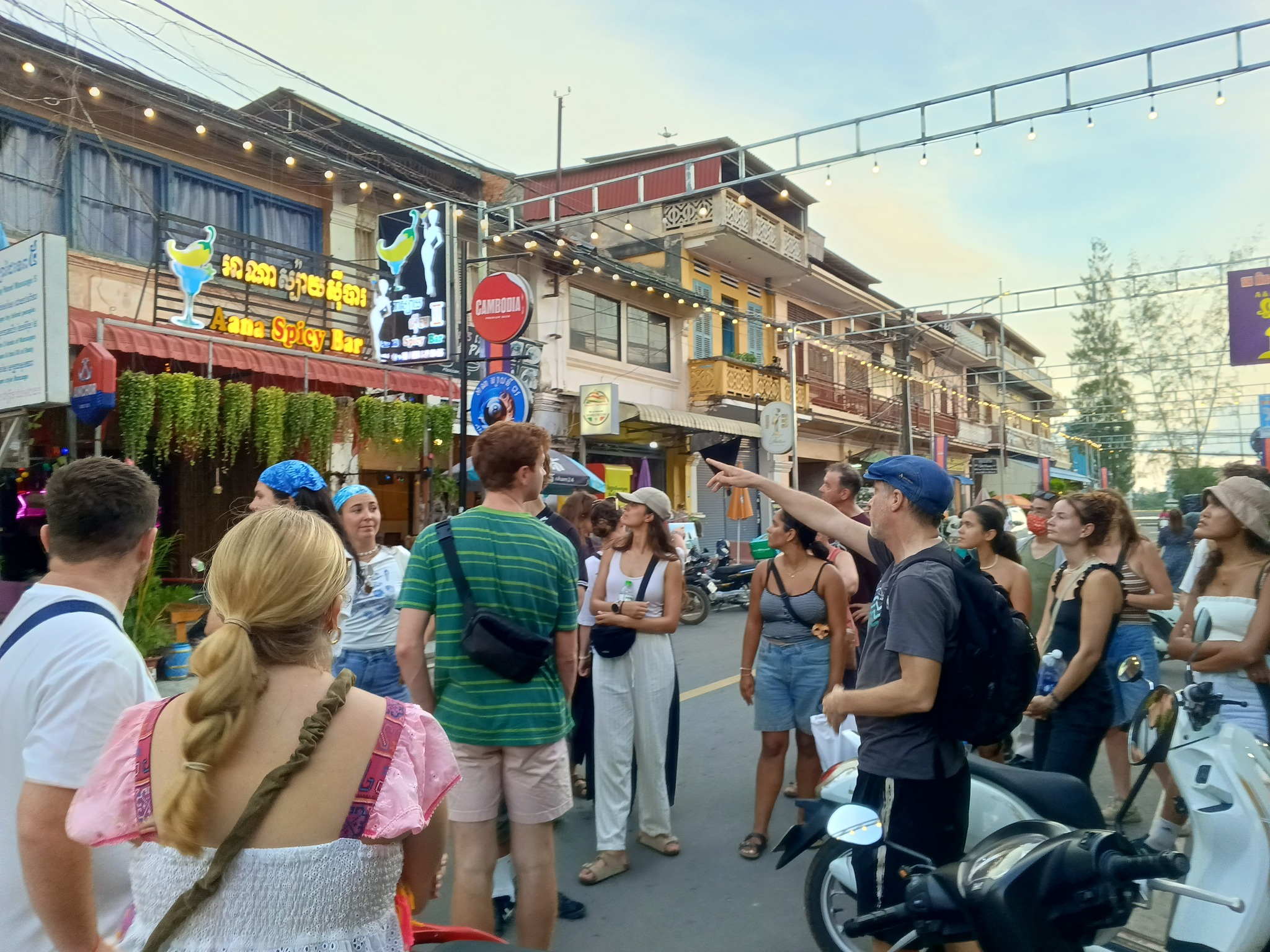 Monkey Republic Hostel meeting point